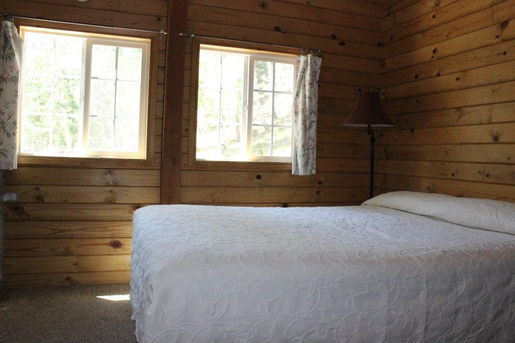 Twin Lakes Resort 브리지포트 객실 사진