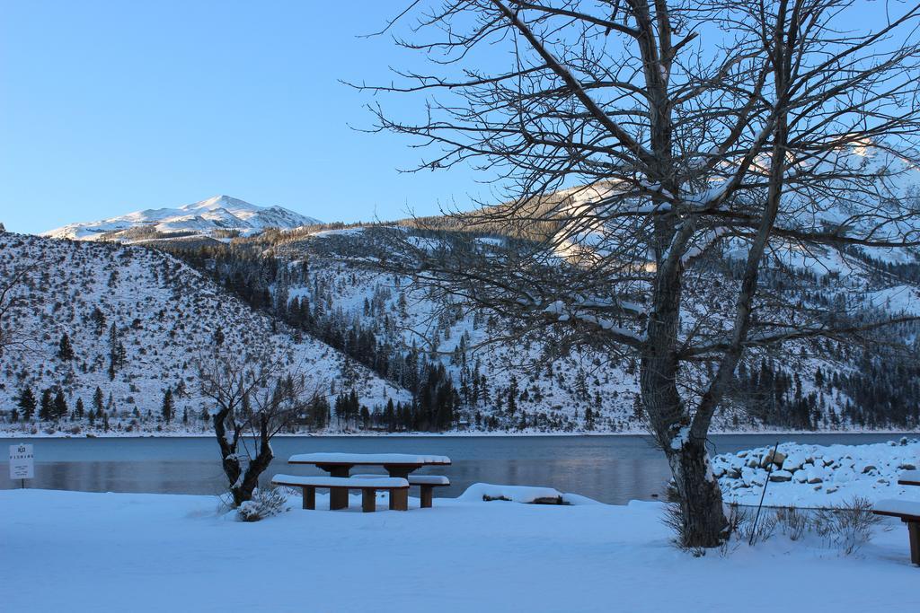 Twin Lakes Resort 브리지포트 외부 사진
